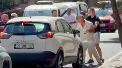 Çorlu ilçesinde, trafikte yol verme konusunda çıkan anlaşmazlık sürücüler arasında