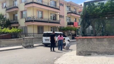 Çorum’da yaşanan olayda, genç bir kadın evde anne ve babasıyla
