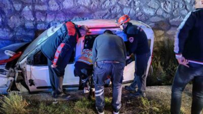 Sungurlu İlçesi’nde meydana gelen bir trafik kazasında, hafif ticari aracın