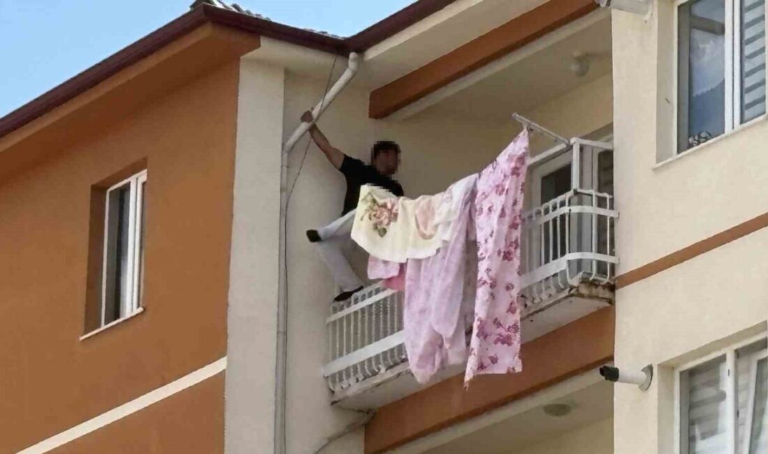 Çorum’da bir apartmanda meydana gelen olayda, psikolojik sorunları olduğu belirtilen