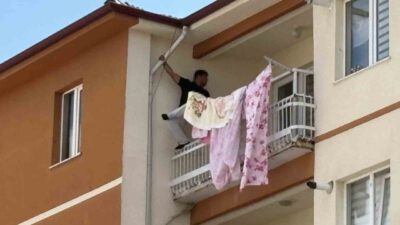 Çorum’da bir apartmanda meydana gelen olayda, psikolojik sorunları olduğu belirtilen