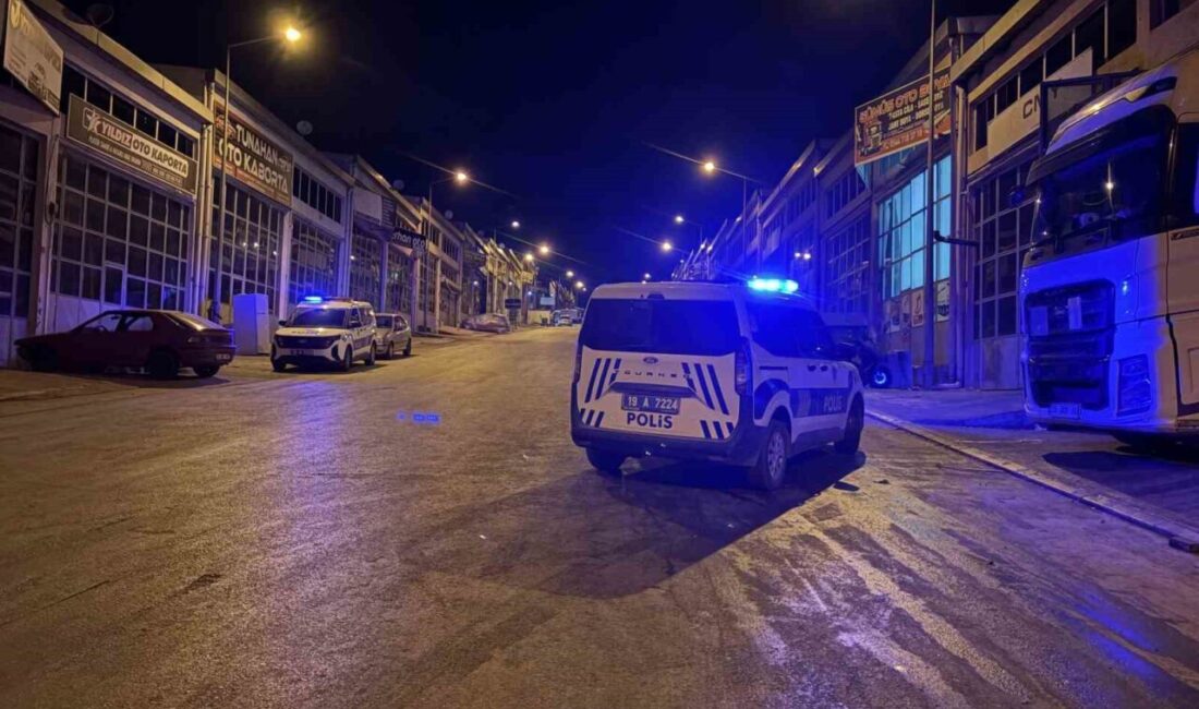 Çorum’da meydana gelen bir kavgada 2 kişi bıçakla yaralandı. Olay