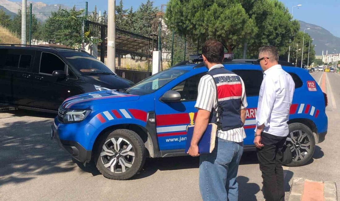 Denizli şehrinde, Jandarma Narkotik Suçlarla Mücadele Şube Müdürlüğü ekipleri tarafından