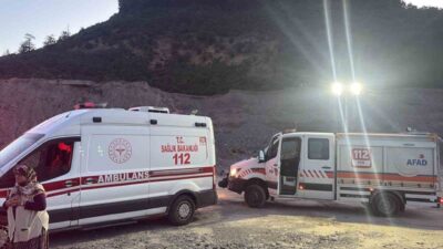Giresun’un Tirebolu ilçesinde meydana gelen şiddetli yağışların yol açtığı sel