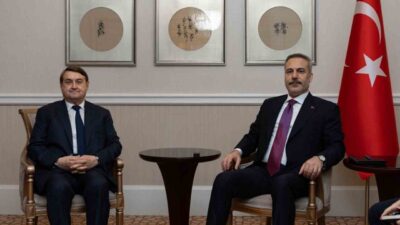 Türkiye’nin Dışişleri Bakanı Hakan Fidan, Rusya Devlet Başkanı Vladimir Putin’in