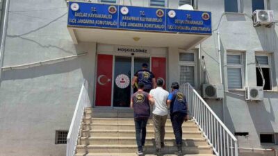 Diyarbakır’da Jandarma ekipleri tarafından gerçekleştirilen operasyonlarda, kesinleşmiş hapis cezası bulunan
