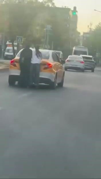 Yenişehir ilçesindeki bir olay, cep telefonu kamerasına yansıyarak gündeme geldi.