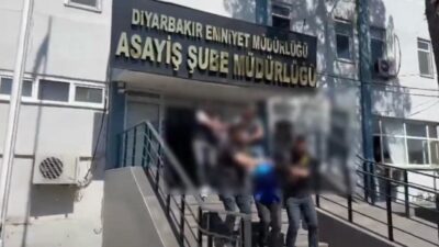 Diyarbakır’ın Sur ilçesinde bulunan Yapı Kredi Bankası şubesine gerçekleştirilen silahlı
