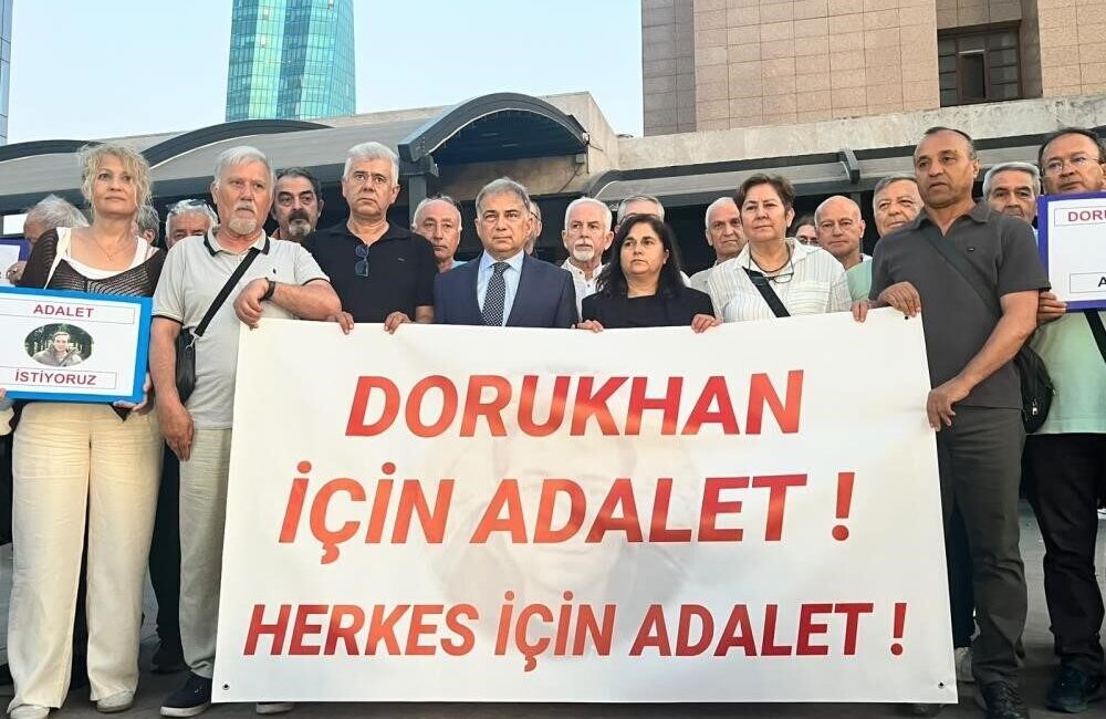 İzmir’de 2018 yılında yaşamını yitiren Dorukhan Büyükışık davasında, babası Emekli
