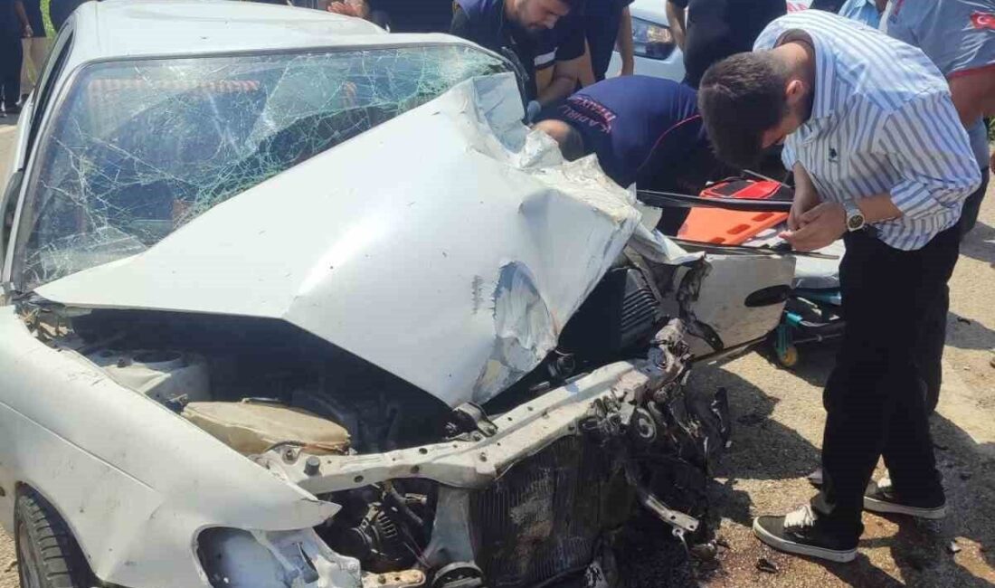 Osmaniye’nin Sumbas ilçesinde bir kamyonetle çarpışan otomobilin sürücüsü Ali Akçay,