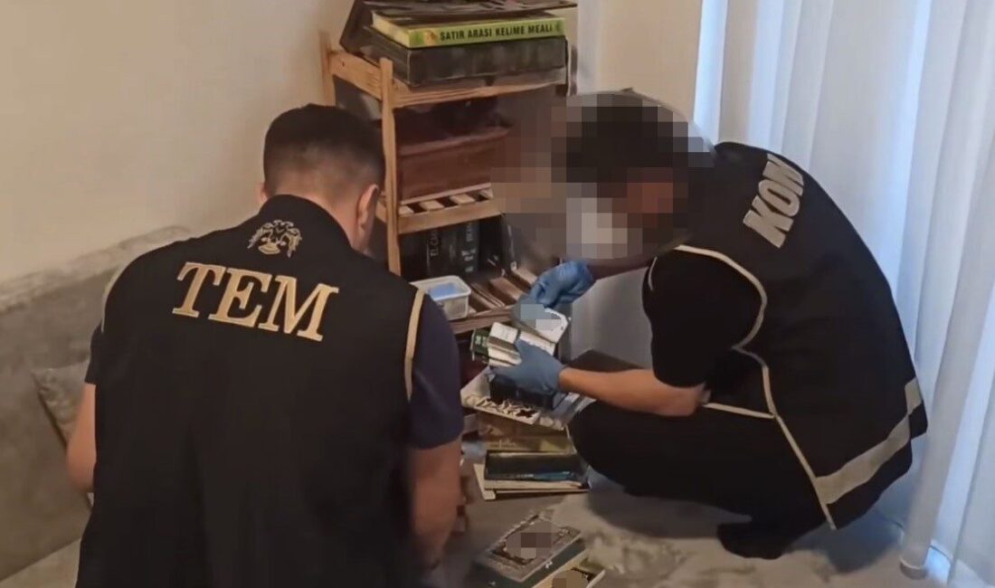 DEAŞ terör örgütüne yönelik operasyonlar kapsamında Düzce ve Bursa’da gerçekleştirilen