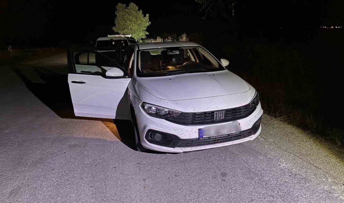 Uzunköprü ilçesinde jandarma ekipleri tarafından düzenlenen operasyonda, organize göçmen kaçakçılığı