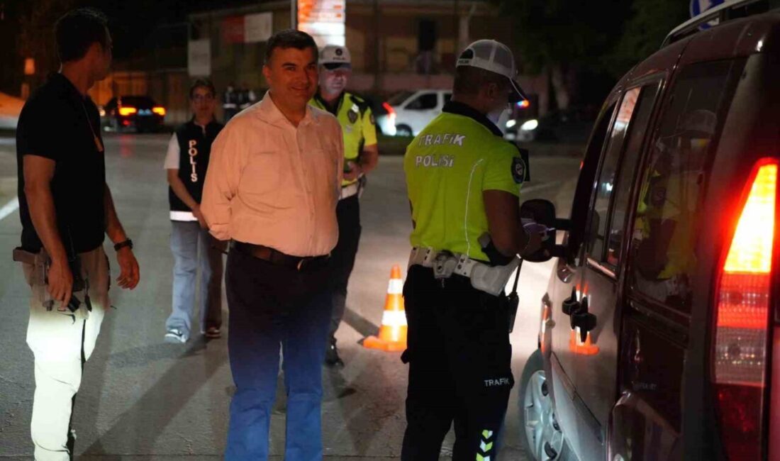 Edirne il genelinde Emniyet Müdürlüğü tarafından yürütülen şok uygulama kapsamında