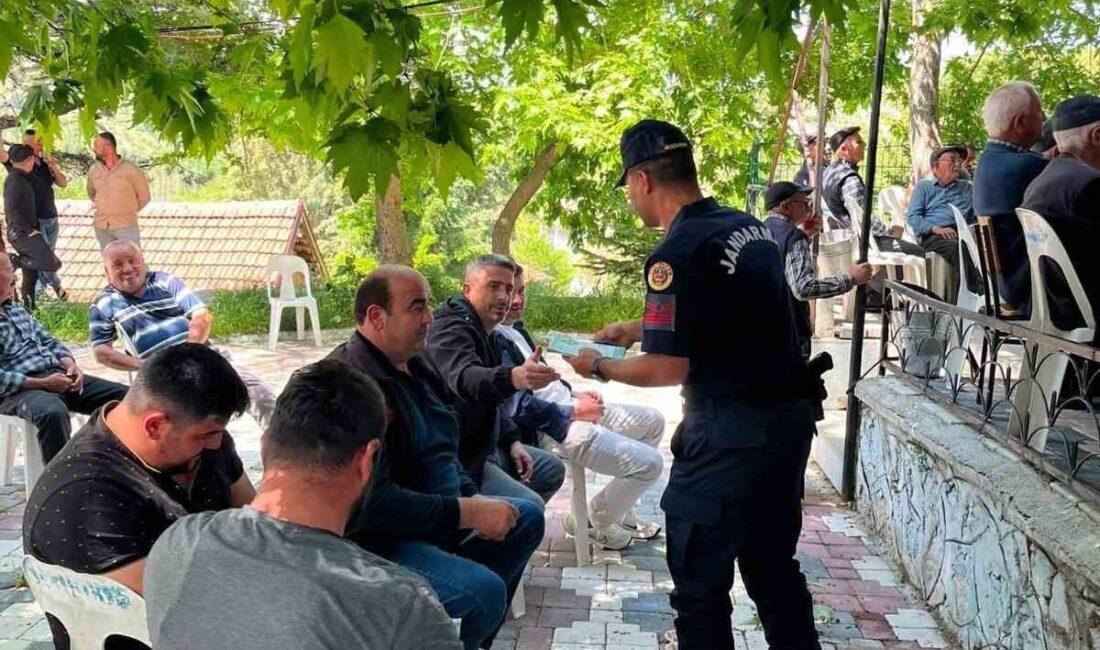 Isparta’nın Eğirdir ilçesinde jandarma ekipleri, yaz aylarında artan boğulma vakalarına