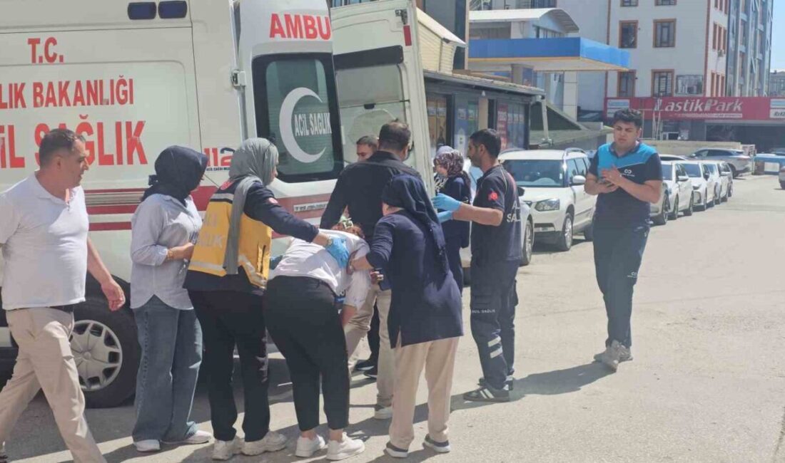 Elazığ’da Four Points By Sheraton Oteli’nin çatı katında çıkan yangın,