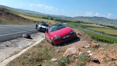 Elazığ’da yaşanan trafik kazasında bir kişi yaralandı. Kaza, sabah saatlerinde