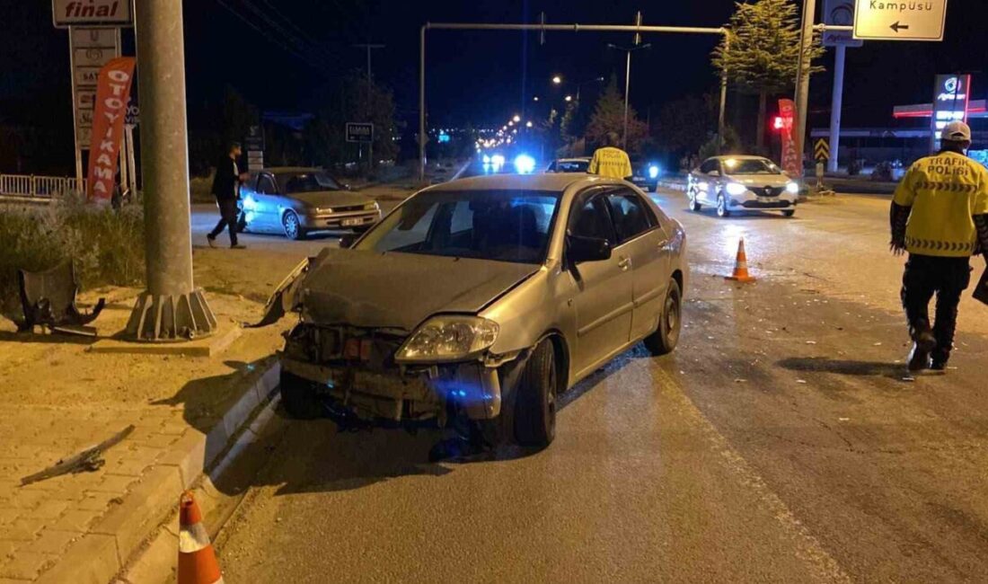 Elazığ’da meydana gelen trafik kazasında iki aracın çarpışması sonucunda 1