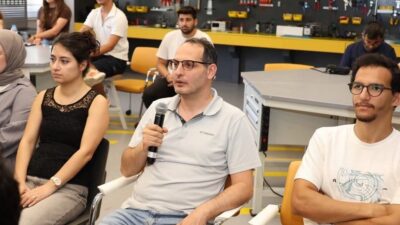 Sinop’ta yapılan bilim söyleşisinde, elektrikli araç teknolojileri ve batarya geri