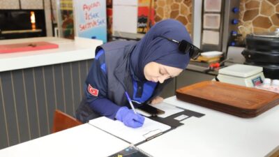 Erzincan Belediyesi Zabıta Müdürlüğü ekipleri, şehir genelindeki restoranlara yönelik denetimlerini