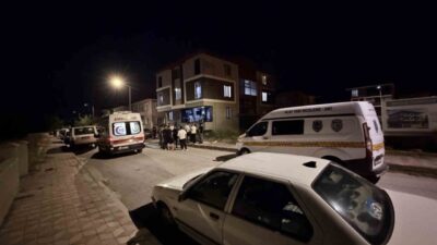 Erzincan’da yaşanan bir olayda, bir adam eski eşini ve yanında