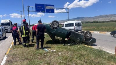 Erzincan’da otogar bölgesinde meydana gelen trafik kazasında 2 kişi yaralandı.