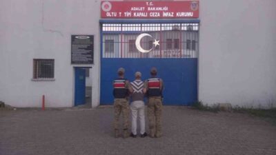 Erzurum’da Jandarma ekipleri, arama kararı bulunan kişilere yönelik bir operasyon