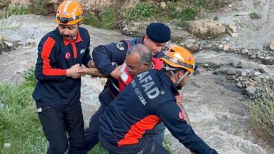 Erzurum’un Tekman ilçesinde bir karı koca, mantar toplamak için gittikleri