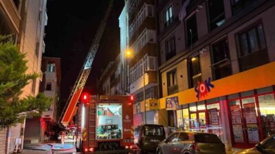 İstanbul’un Esenyurt ilçesinde bulunan 4 katlı bir binanın çatısında nedeni