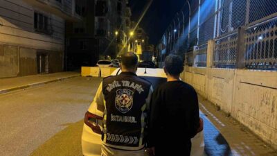 İstanbul’un Esenyurt ilçesinde trafikte tehlikeli şekilde ilerleyen bir sürücü, polis