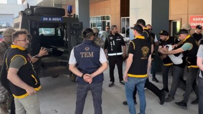Torul ilçesinde yaşanan talihsiz olayda eşini odunla döverek öldüren bir