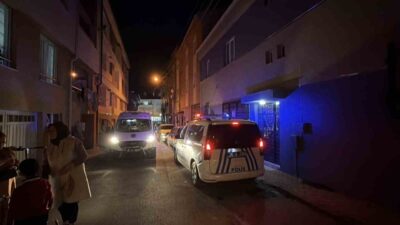 Eskişehir’de, ailesi tarafından mama yedirilirken soluk borusuna mama kaçan 2