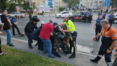 Fatih’te sabahın erken saatlerinde meydana gelen kaza, 3 motosikletin karıştığı