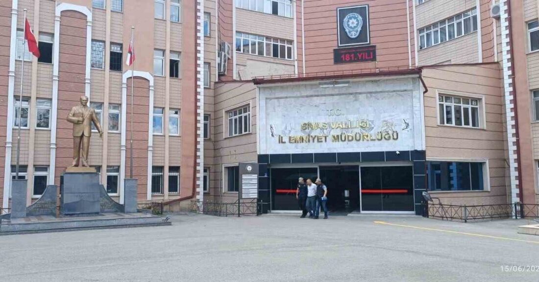 Sivas’ta kaçak durumda olan bir hükümlü, FETÖ/PDY silahlı terör örgütüne