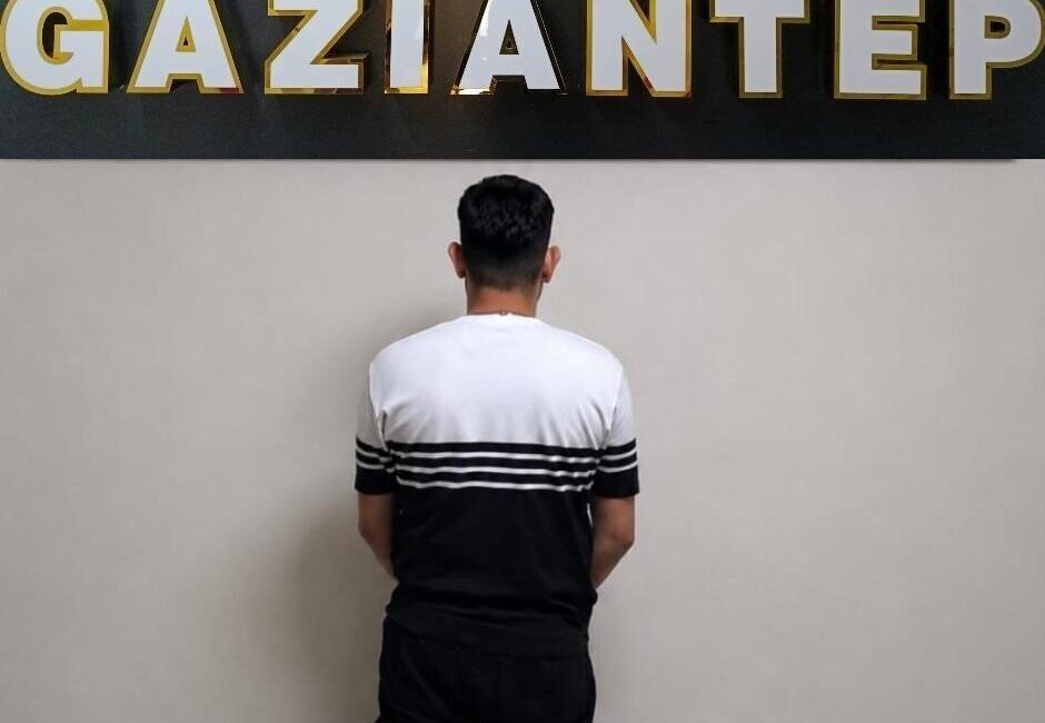 Gaziantep’te polis ekipleri tarafından aranan bir şüpheli, yağma ve hırsızlık