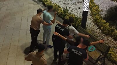 Gaziantep’te polis ekipleri, parklar ve çevrelerinde gerçekleştirdikleri denetimlerde toplam 847