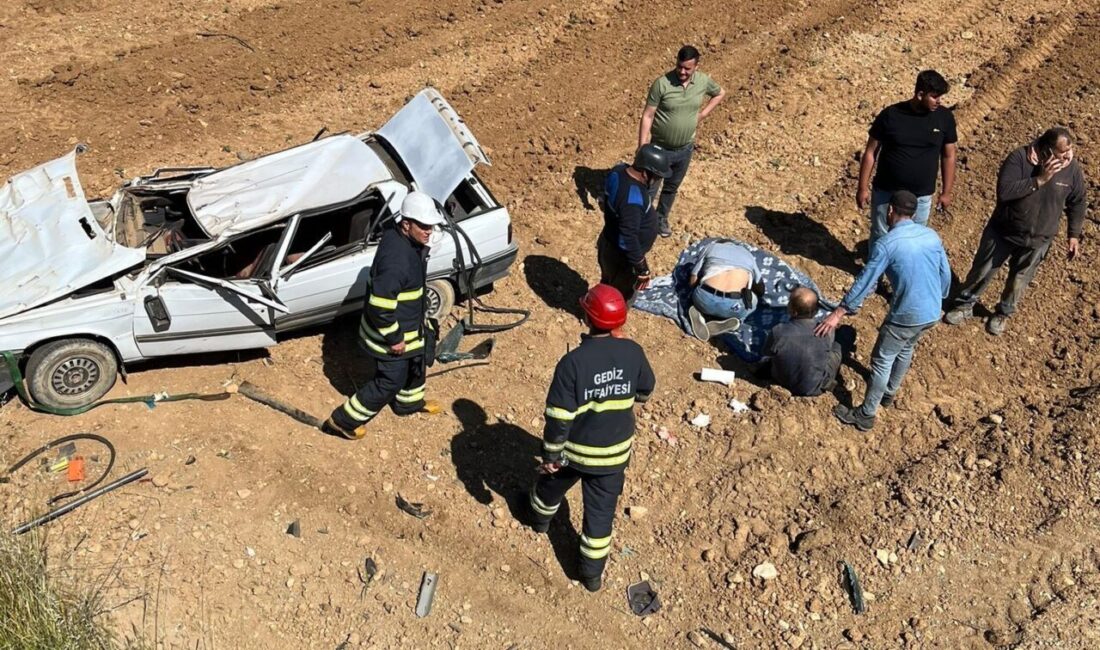 Kütahya’nın Gediz ilçesinde meydana gelen trafik kazasında 2 kişi yaralandı.