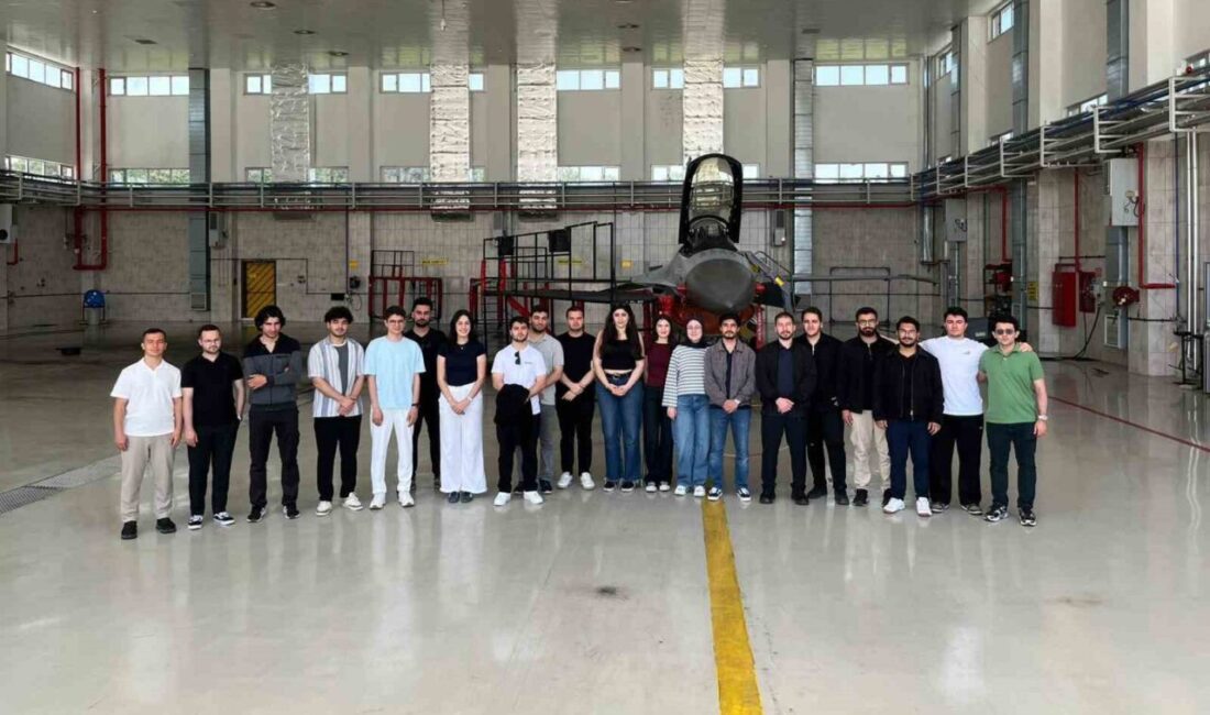 Gebze Teknik Üniversitesi öğrencileri, Millî Savunma Bakanlığı’nın “Mehmetçikle Bir Gün”