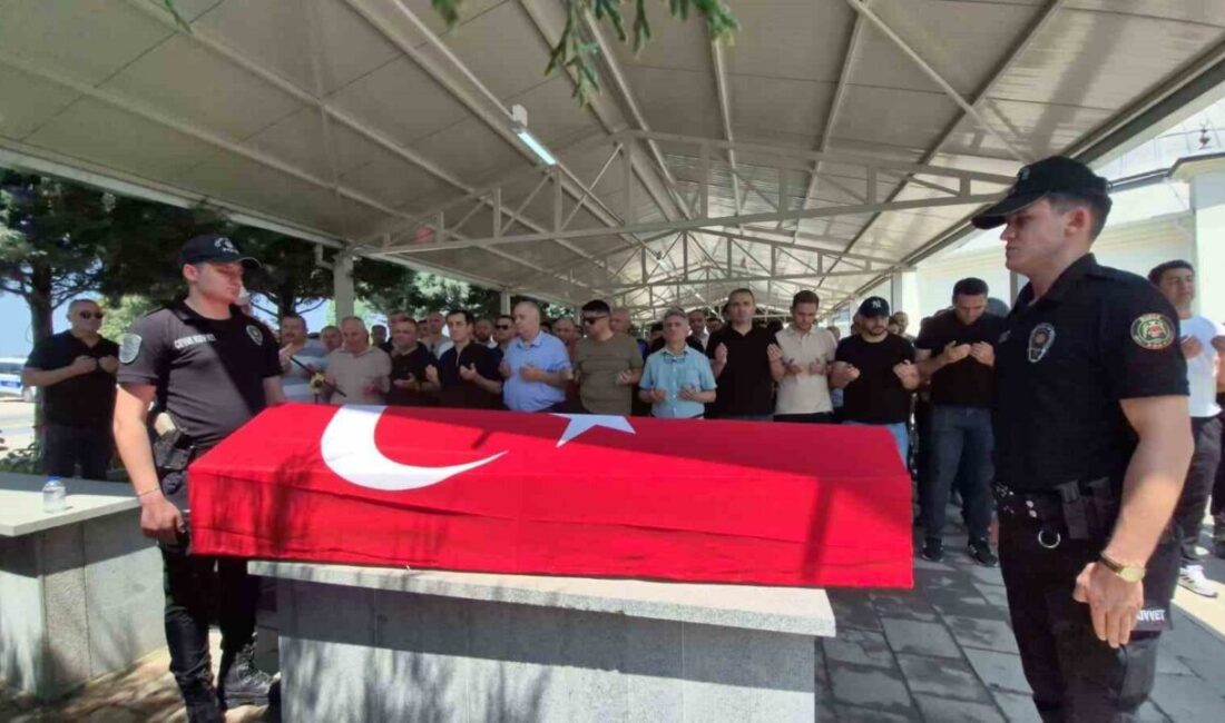 Düzce’de görev yapan 30 yaşındaki polis memuru Samet Özdemir’in, kendisinden