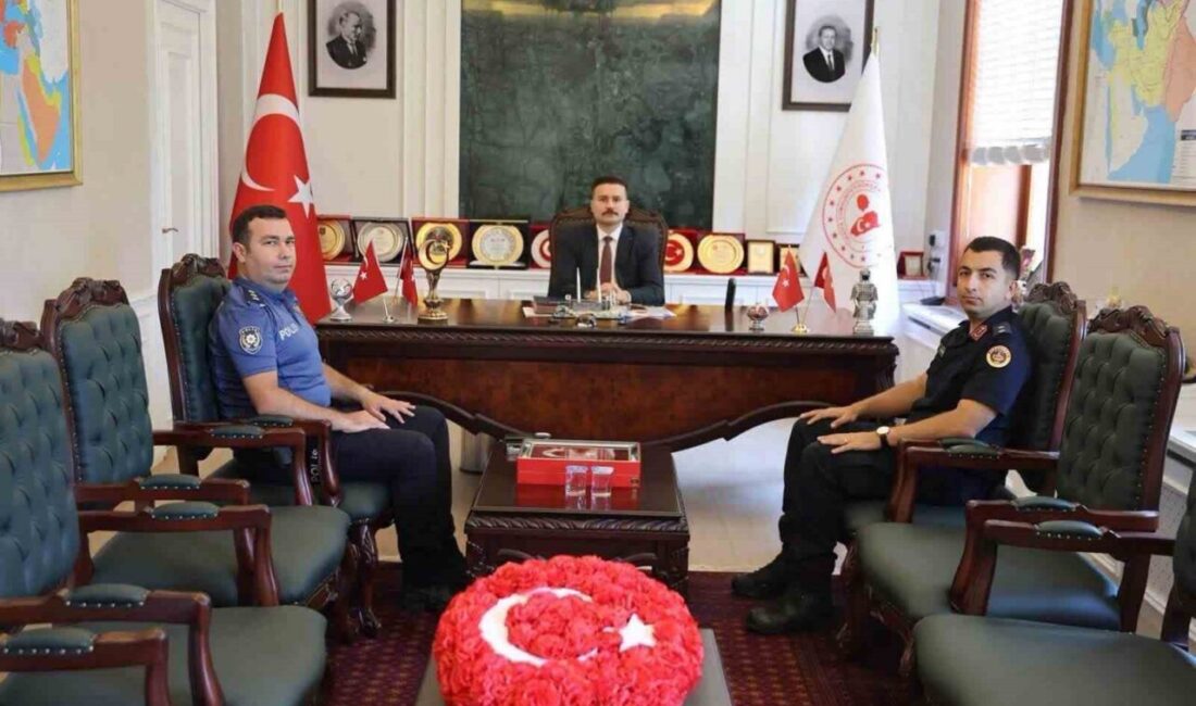 Çanakkale’nin Gökçeada ilçesinde, ilçe güvenlik ve asayiş toplantısı düzenlendi. Toplantı