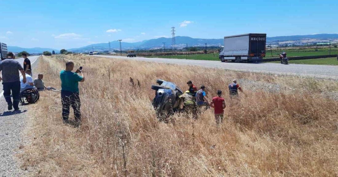 Balıkesir’in Gönen ilçesinde meydana gelen bir trafik kazasında, sürücü aracını