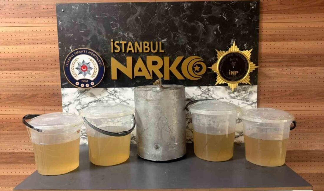İstanbul’un Güngören ilçesinde bir aracın üstünde gerçekleştirilen operasyonda, alüminyum bir