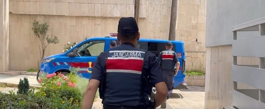 Erzincan’da, güvenlik güçleri tarafından HAYAT 112 ACİL uygulamasının vatandaşlara tanıtılması