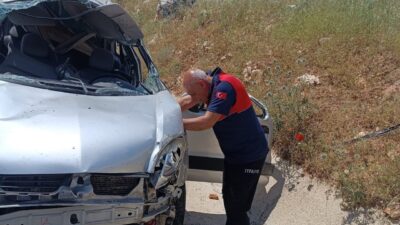 Besni ilçesinde meydana gelen trafik kazasında bir kişi hayatını kaybetti,