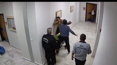 Sivrihisar ilçesindeki devlet hastanesinde çalışan bir personelin hastane müdürü tarafından