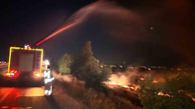 Hatay’da meydana gelen anız yangını, Kırıkhan ilçesi Güzelce Mahallesi ile