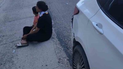 Hatay’da gerçekleşen bir trafik kazasında iki otomobil çarpıştı ve olay