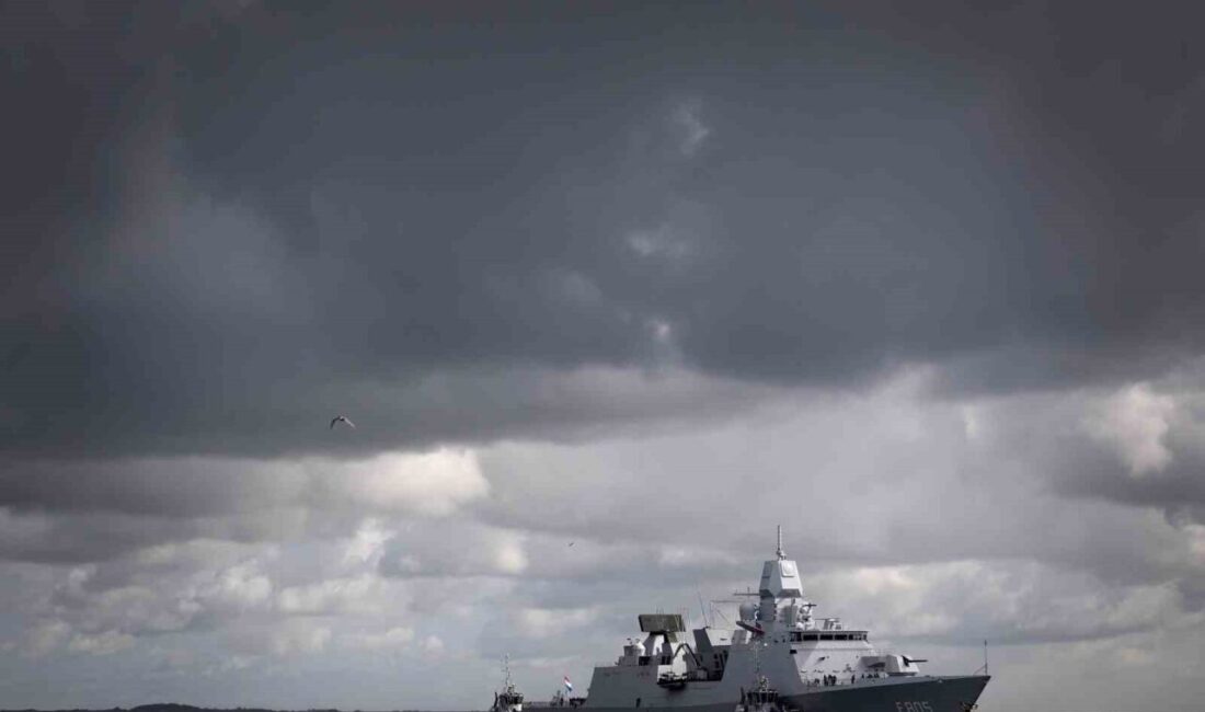 Hollanda Savunma Bakanlığı, Hürmüz Boğazı’nda muhtemel mayın temizleme operasyonu için
