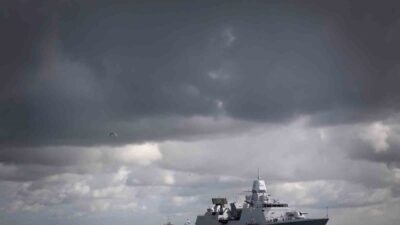 Hollanda Savunma Bakanlığı, Hürmüz Boğazı’nda muhtemel mayın temizleme operasyonu için