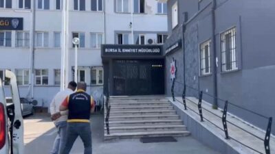 Bursa Osmangazi ilçesinde bir husumetten kaynaklanan olayda bir kişiyi silahla