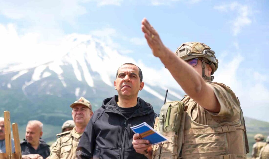 Iğdır Valisi M. Fırat Taşolar, Ağrı Dağı’nın kuzeyindeki üs bölgeleri
